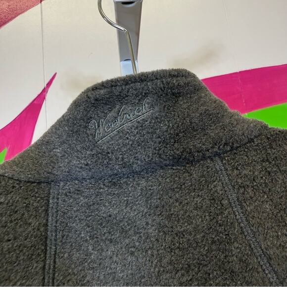Woolrich, Gray Fleece Vest Full Zip. Size Large. In excellent condition! - Picture 6 of 6